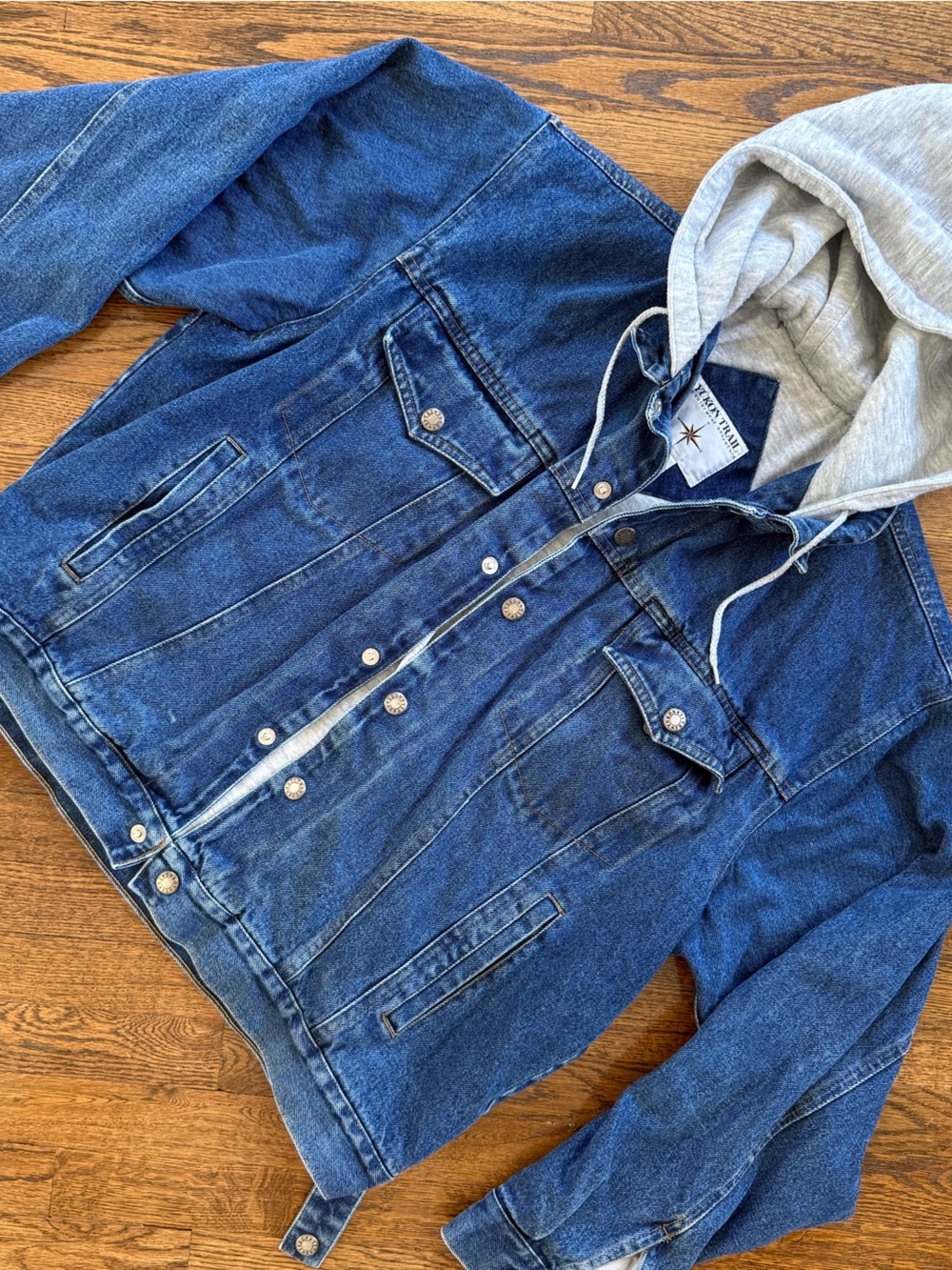 Vintage Men's Blue Denim Jacket with Gray Hood